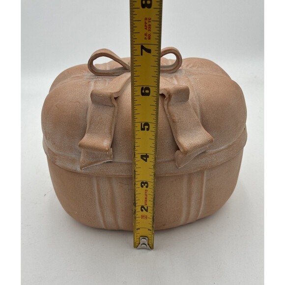 Vintage Terracotta Clay Baking Dish With Bow On Lid - Picture 10 of 10